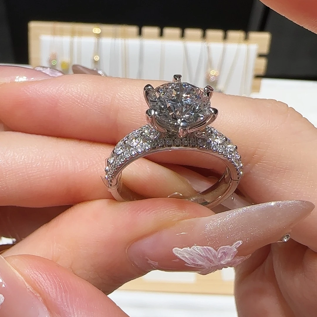 实验室培育钻石铂Pt950镶嵌2克拉满镶六爪 13