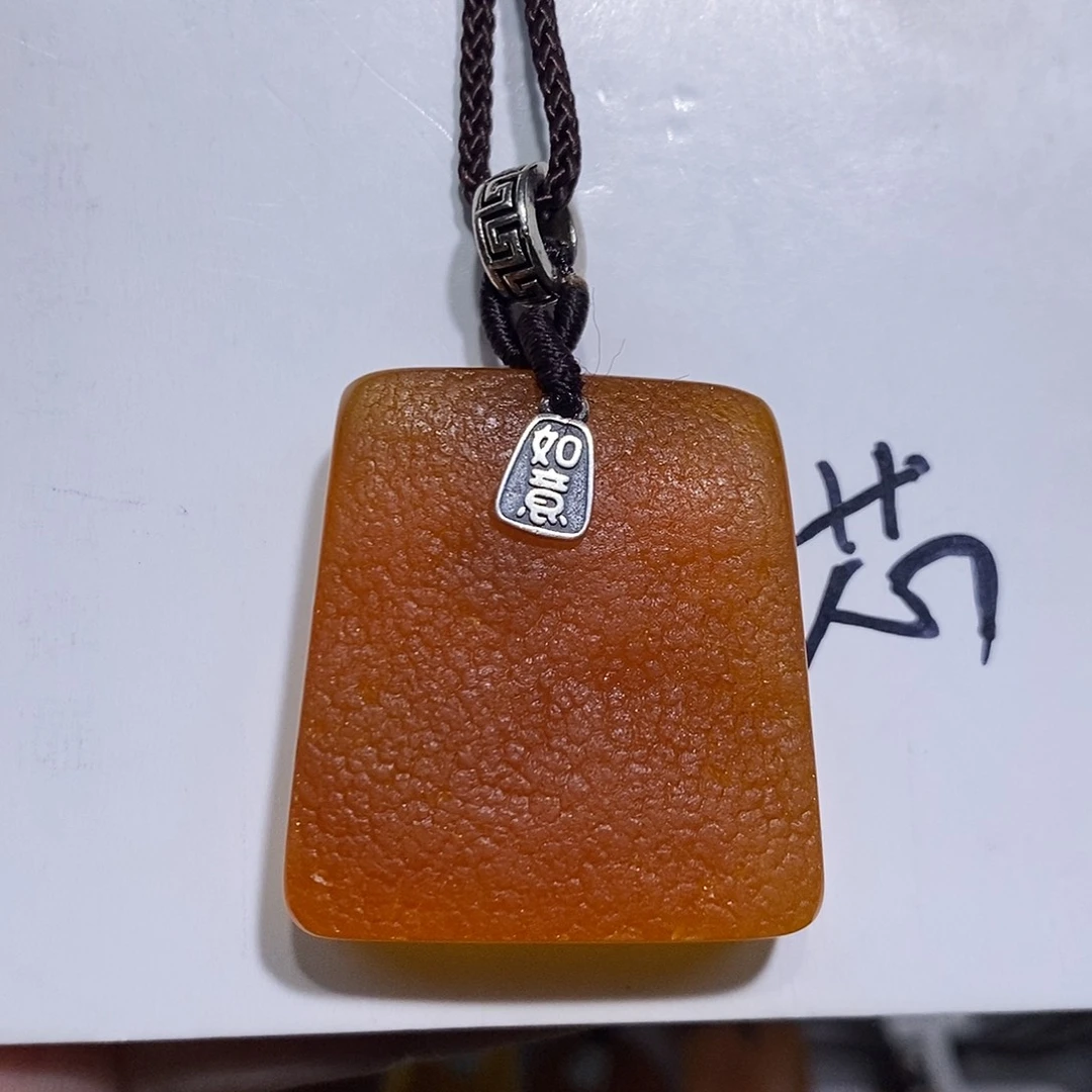 定制琥珀未镶嵌蜜蜡