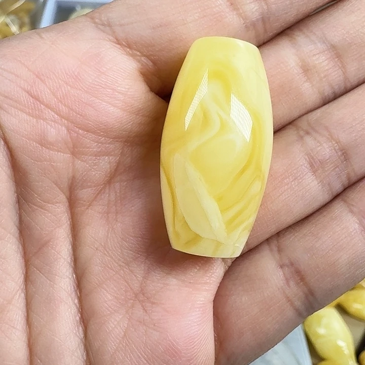 蜜蜡珠宝奇石未镶嵌