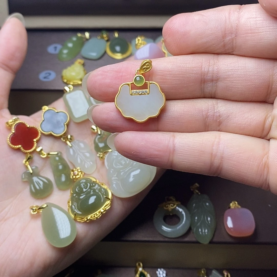 和田玉颈饰银S925镶嵌