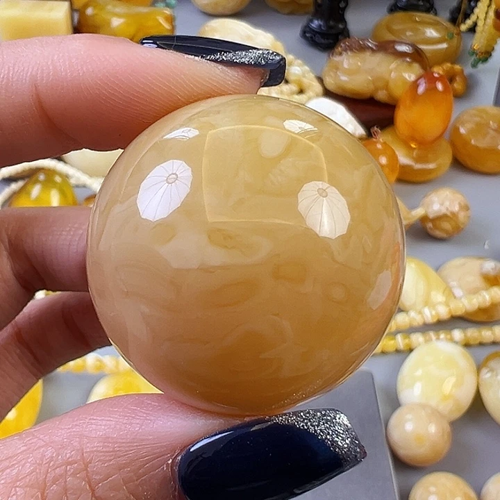 蜜蜡颈饰未镶嵌?*蜜蜡