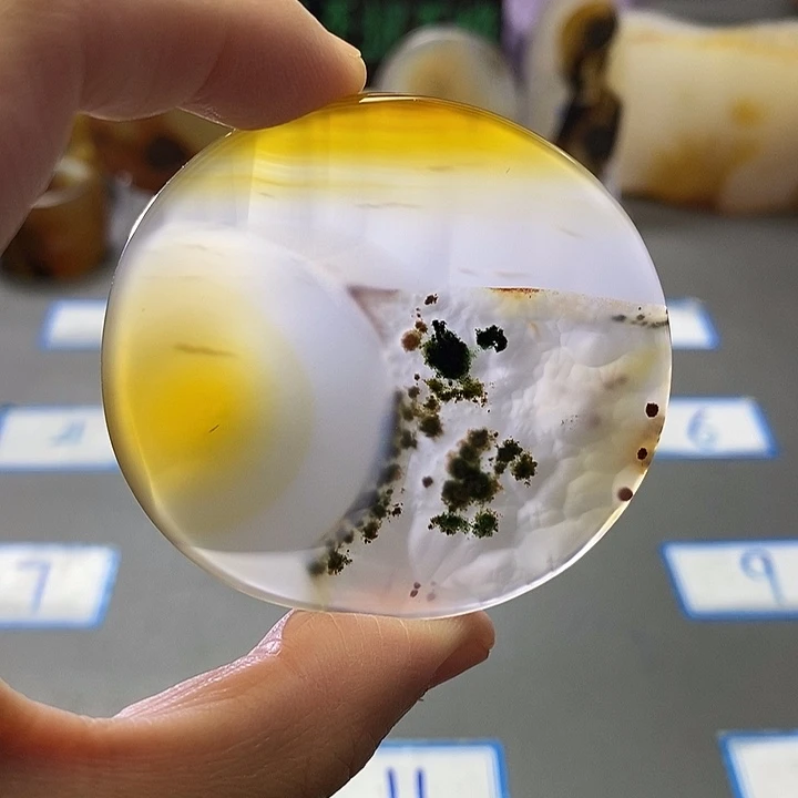 玛瑙/玉髓未镶嵌珠宝半成品