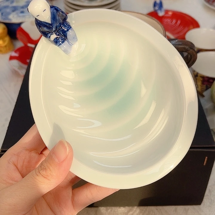 瓷片The first thing