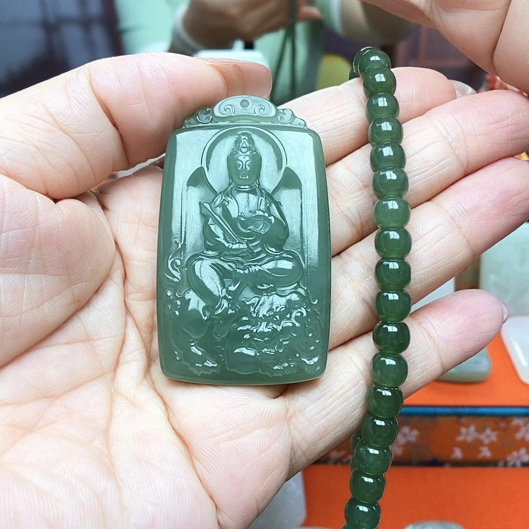 和田玉未镶嵌颈饰倩*