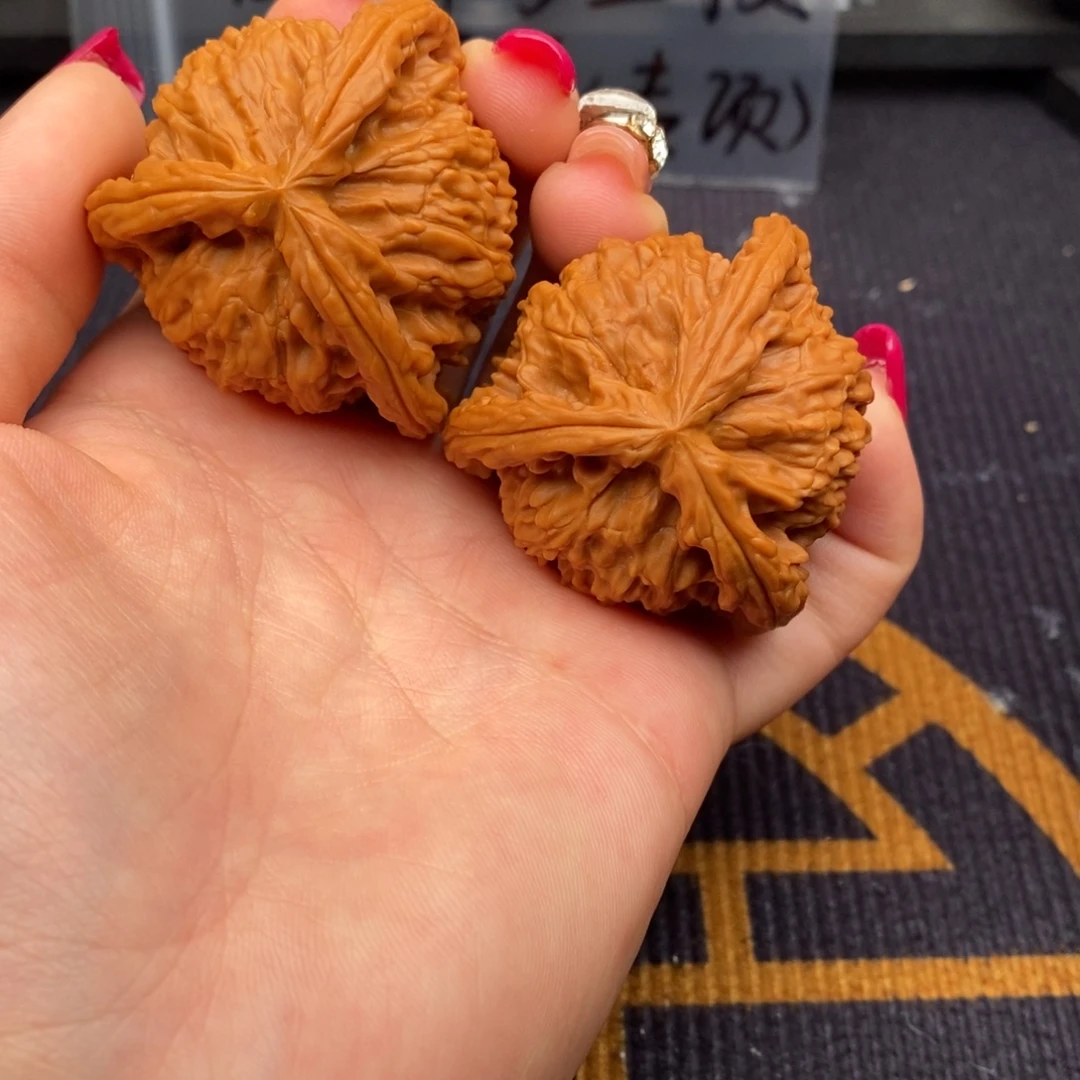 无***趣把件文玩核桃白狮子