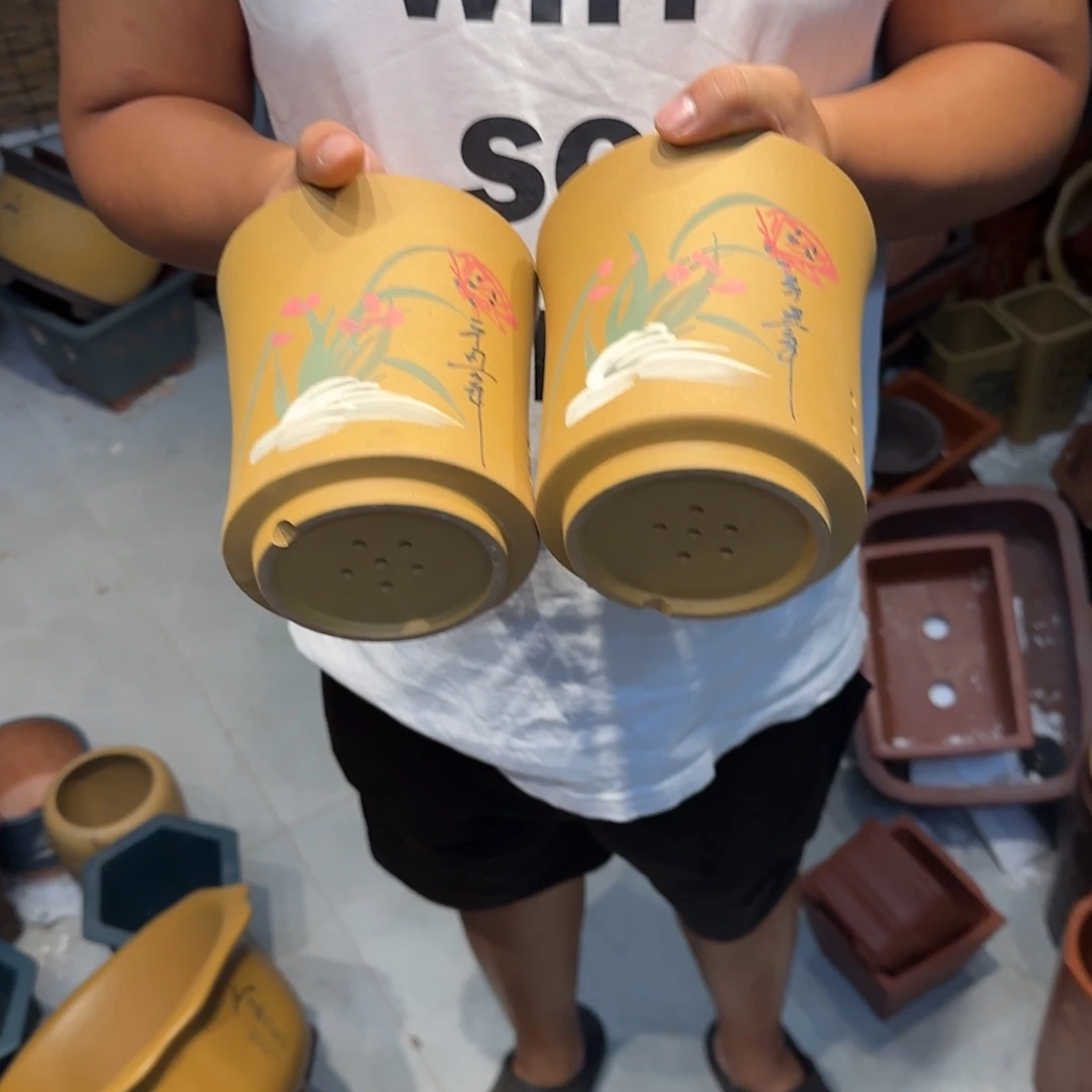 紫砂花盆瑕疵和瑕疵