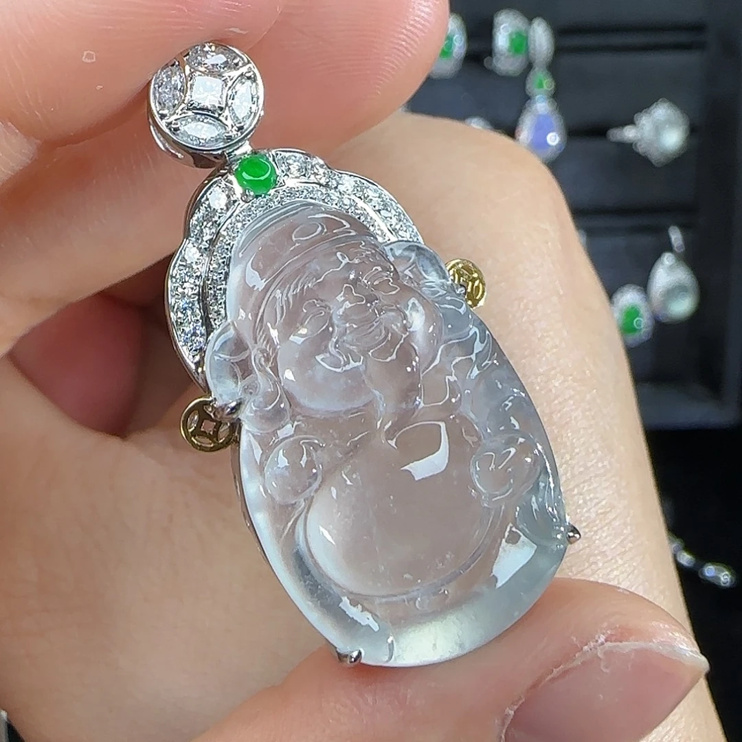 翡翠18K金镶嵌颈饰天然翡翠