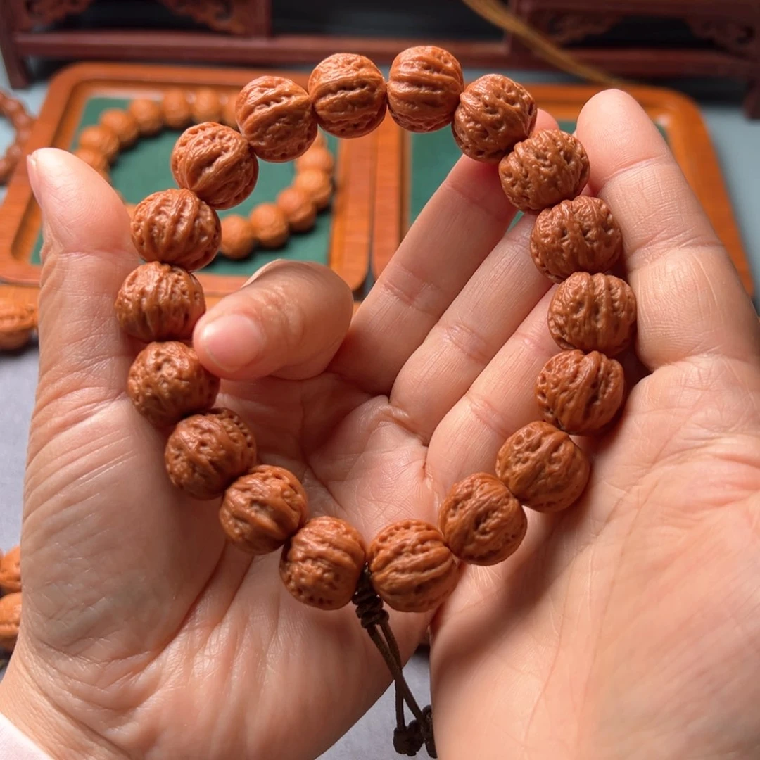 文玩核桃吊坠野生小核桃