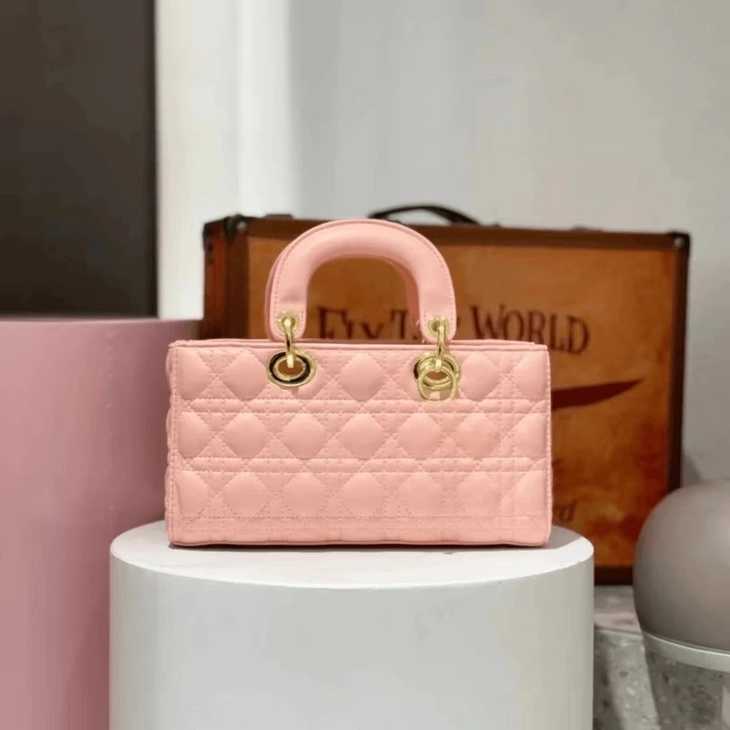 7305粉色 五格半戴妃2024新款时尚轻奢菱格绣线手提单肩斜跨女包