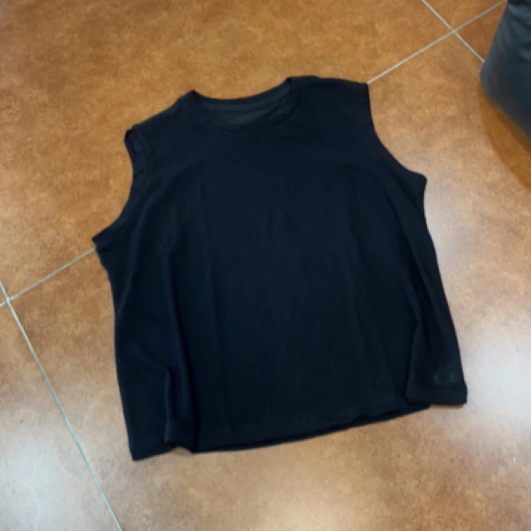 色织亚麻无袖上衣