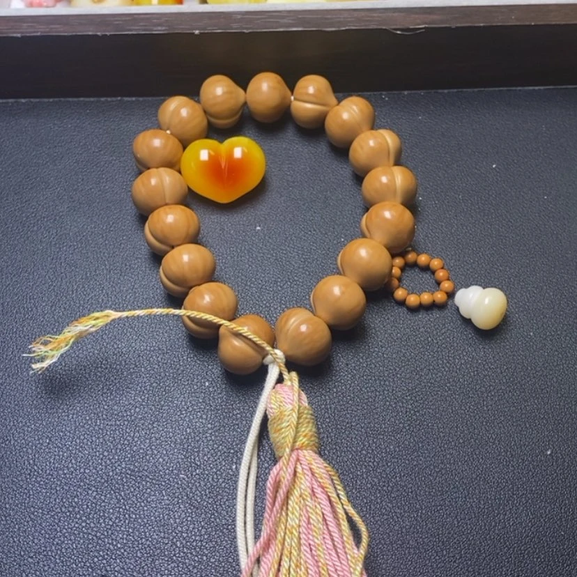 【闪购商品】吊坠猴头核桃ღ****ღ