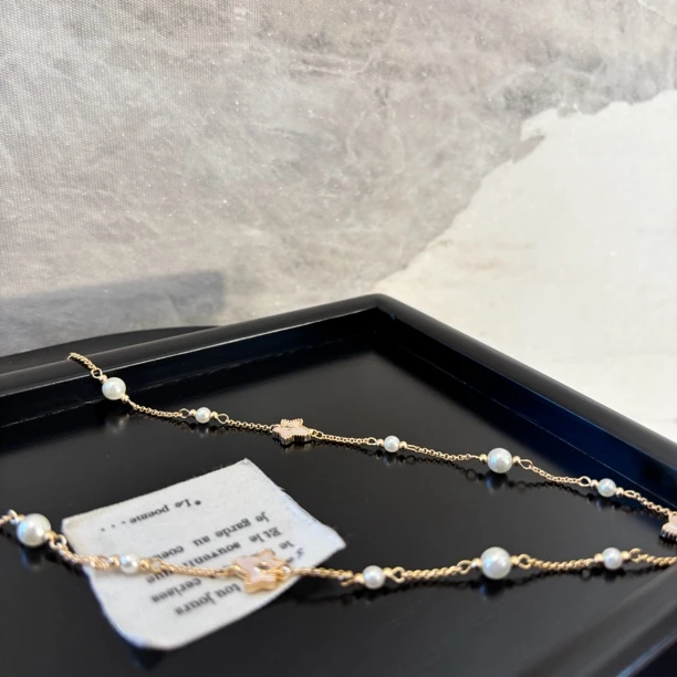 铜合金合成锆石项链 叶子型项链XL3266