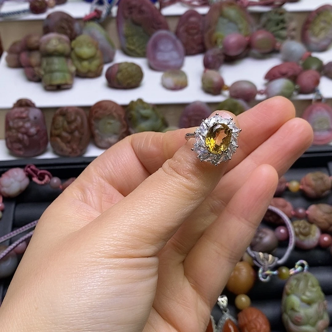 银S925镶嵌黄晶戒指