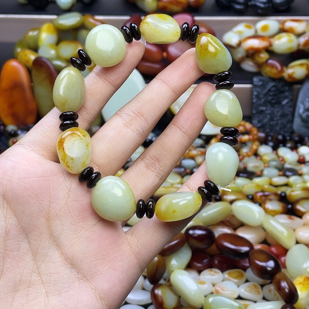 老***闲和田玉未镶嵌手串