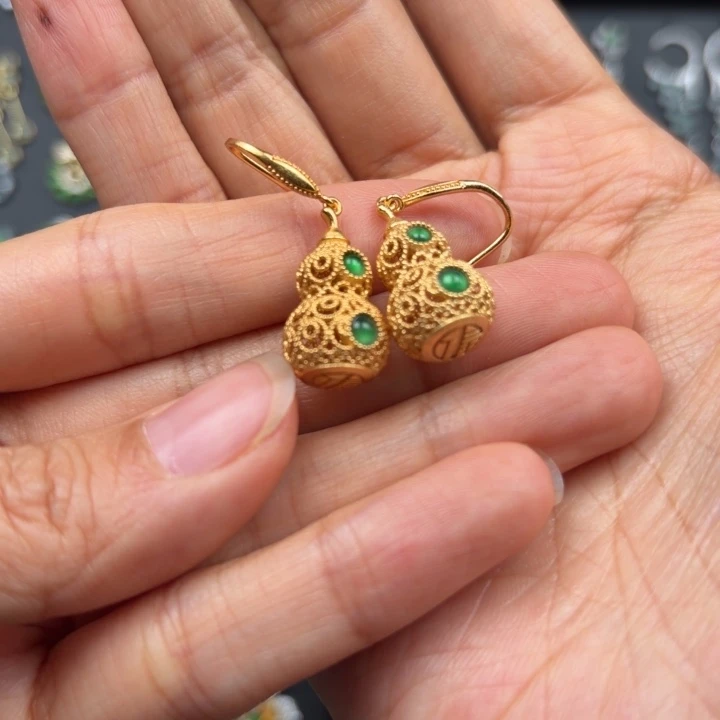 一***子翡翠银S925镶嵌耳饰