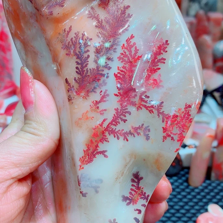 用***6巴林石巴林鸡血水草