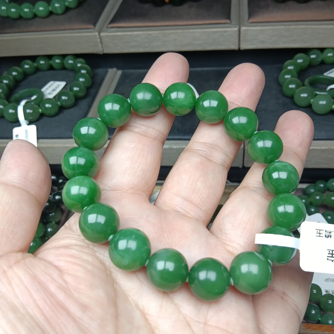 和田玉碧玉冰底果绿12mm手串小高货