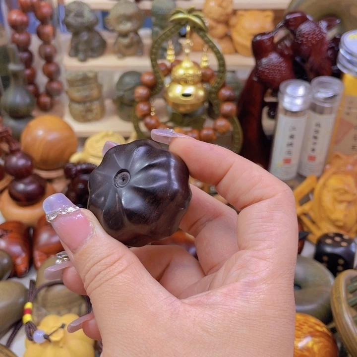 维腊木（绿檀）骑****?111