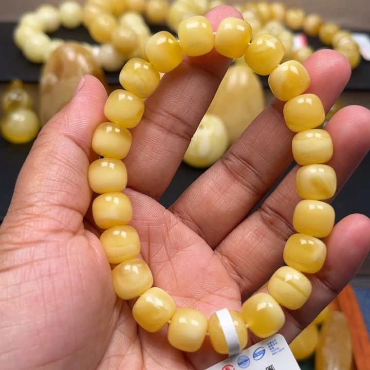 琥珀未镶嵌珠宝奇石M3号