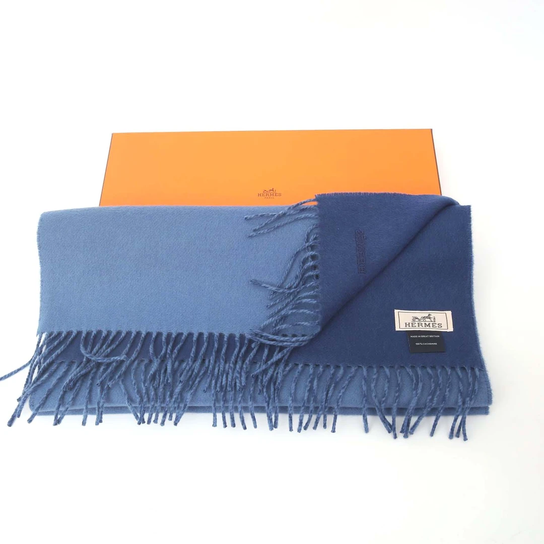 全新未使用 Hermes/爱马仕 小花佳珊 双面羊绒围巾 湖蓝色