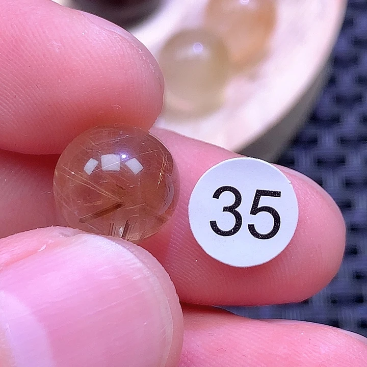 未镶嵌颈饰水晶西*