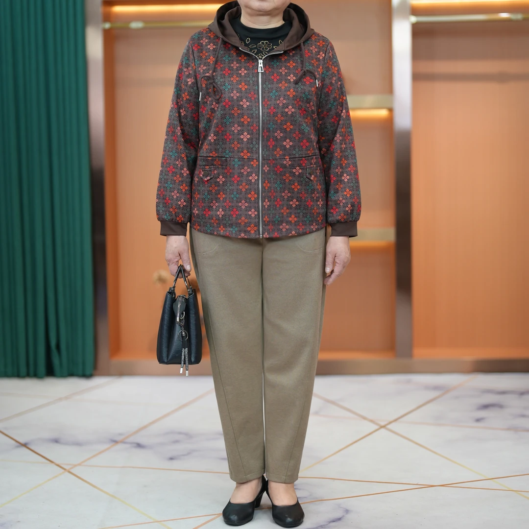 大码妈妈装花色连帽外套2025春新款中老年洋气休闲拉链上衣宽松