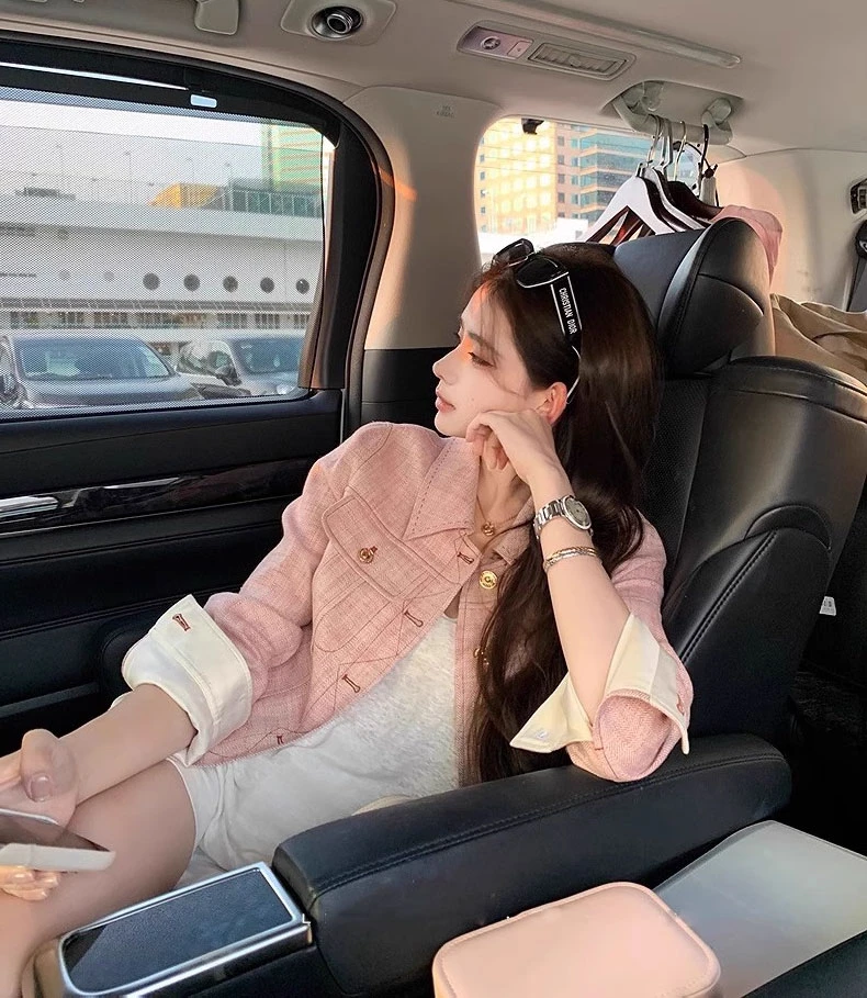 2025新款春秋韩版设计感明线撞色短外套女短款小个子夹克上衣