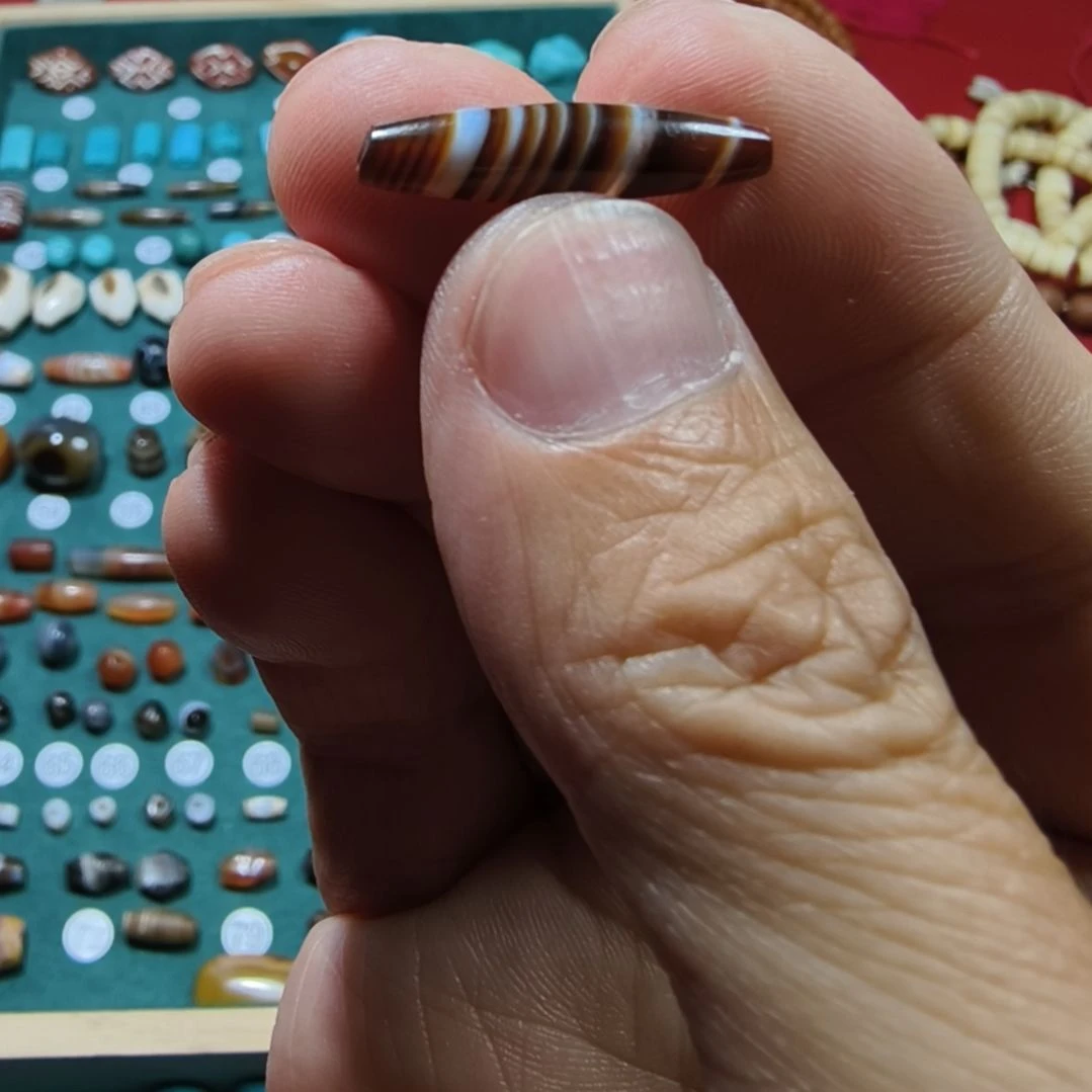 玛瑙/玉髓未镶嵌珠子天然原矿玛瑙