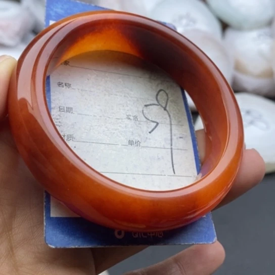 石英质玉未镶嵌手镯