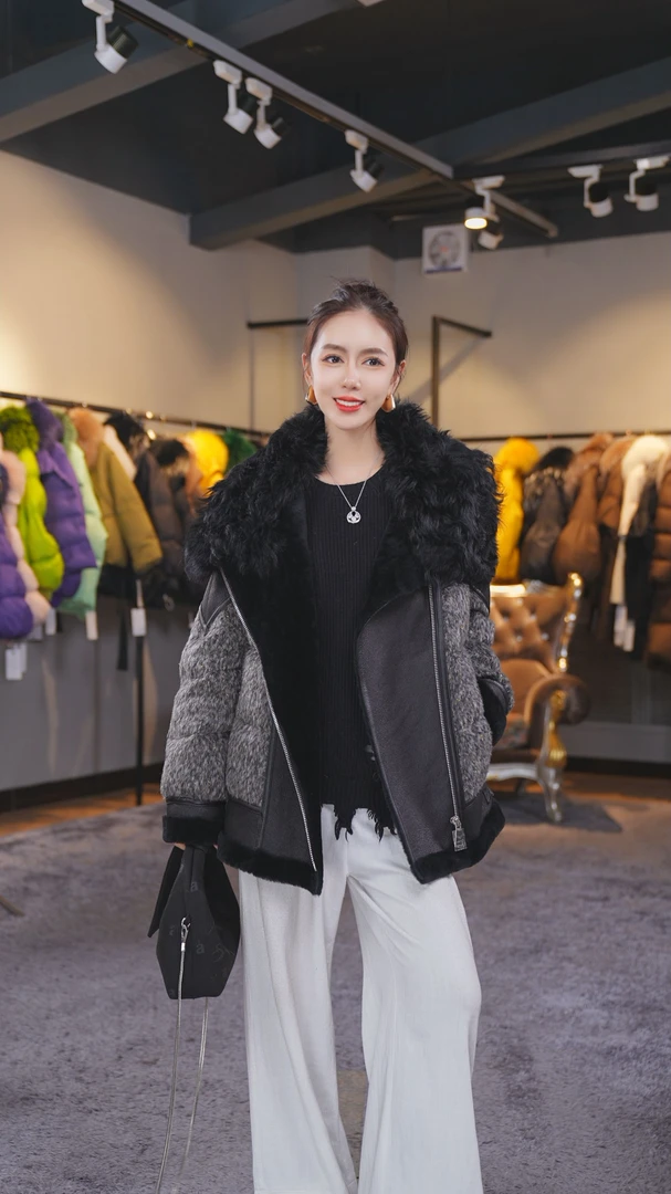 YJ【邢邢推荐】新款时尚皮毛一体鹅绒外套22127短款毛领女士冬季