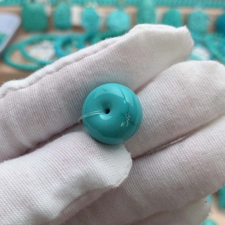 绿松石未镶嵌珠宝奇石15.5mm