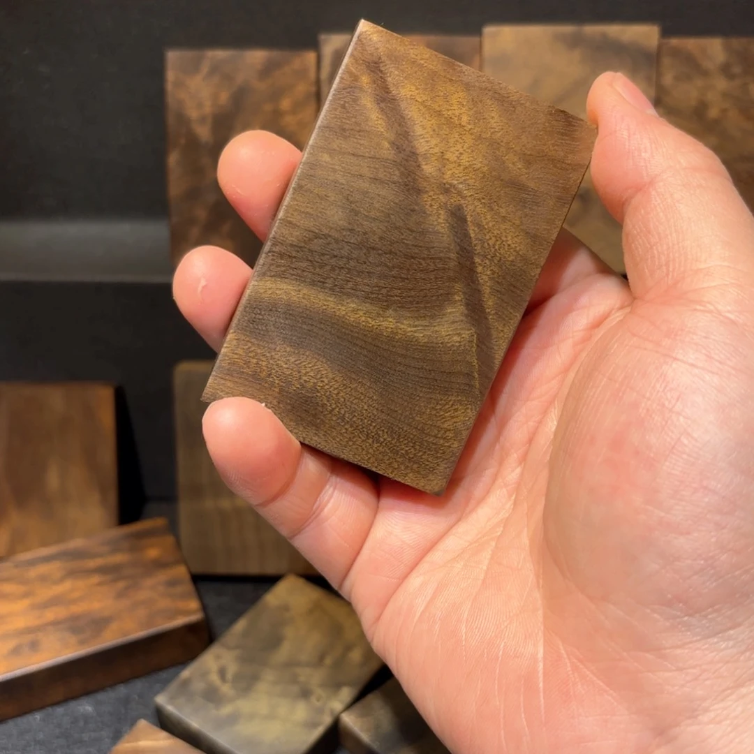 金丝楠青****）金丝楠木一物一拍