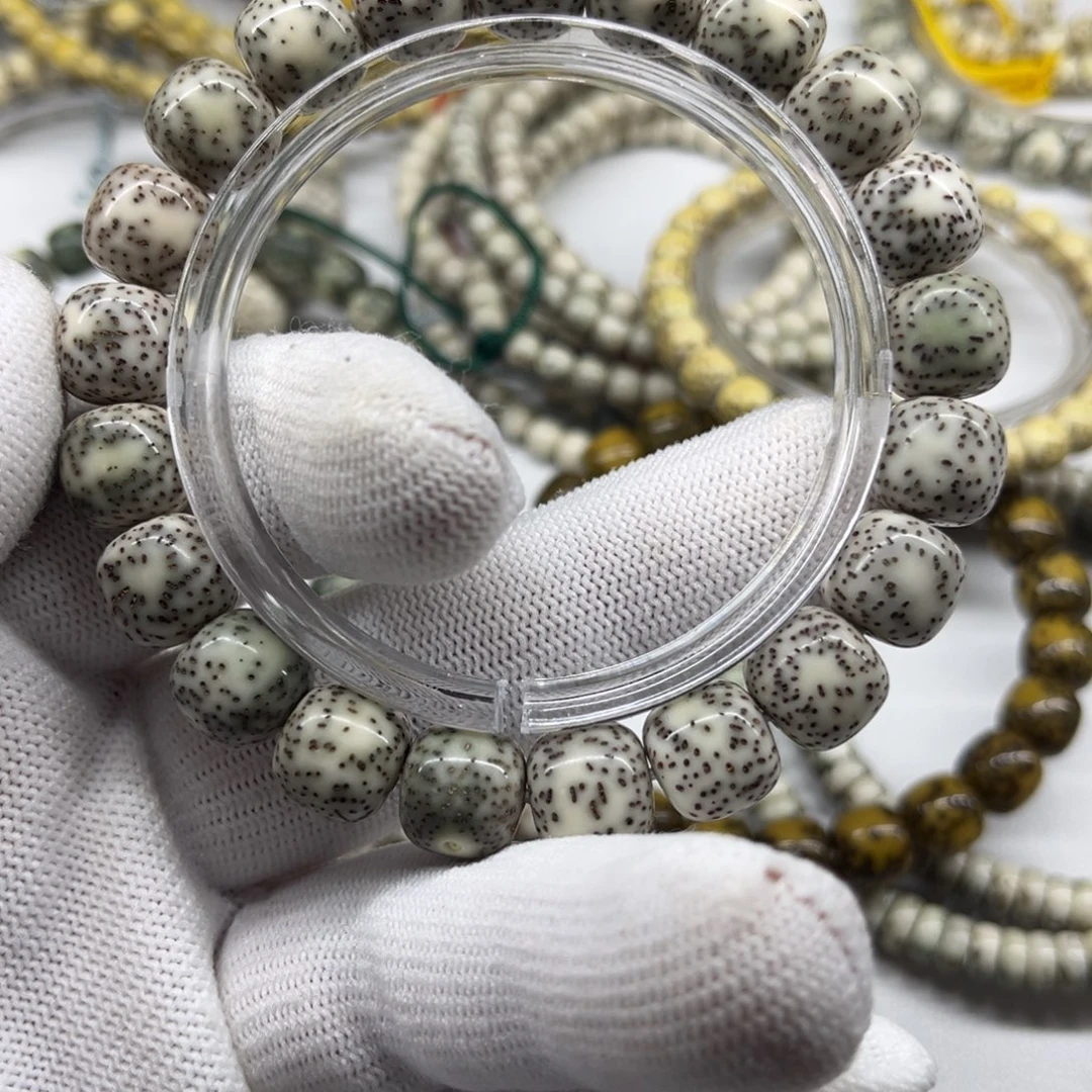 星月菩提手串C14-11