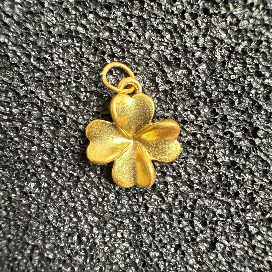 足金999简约四叶草黄金CC0025