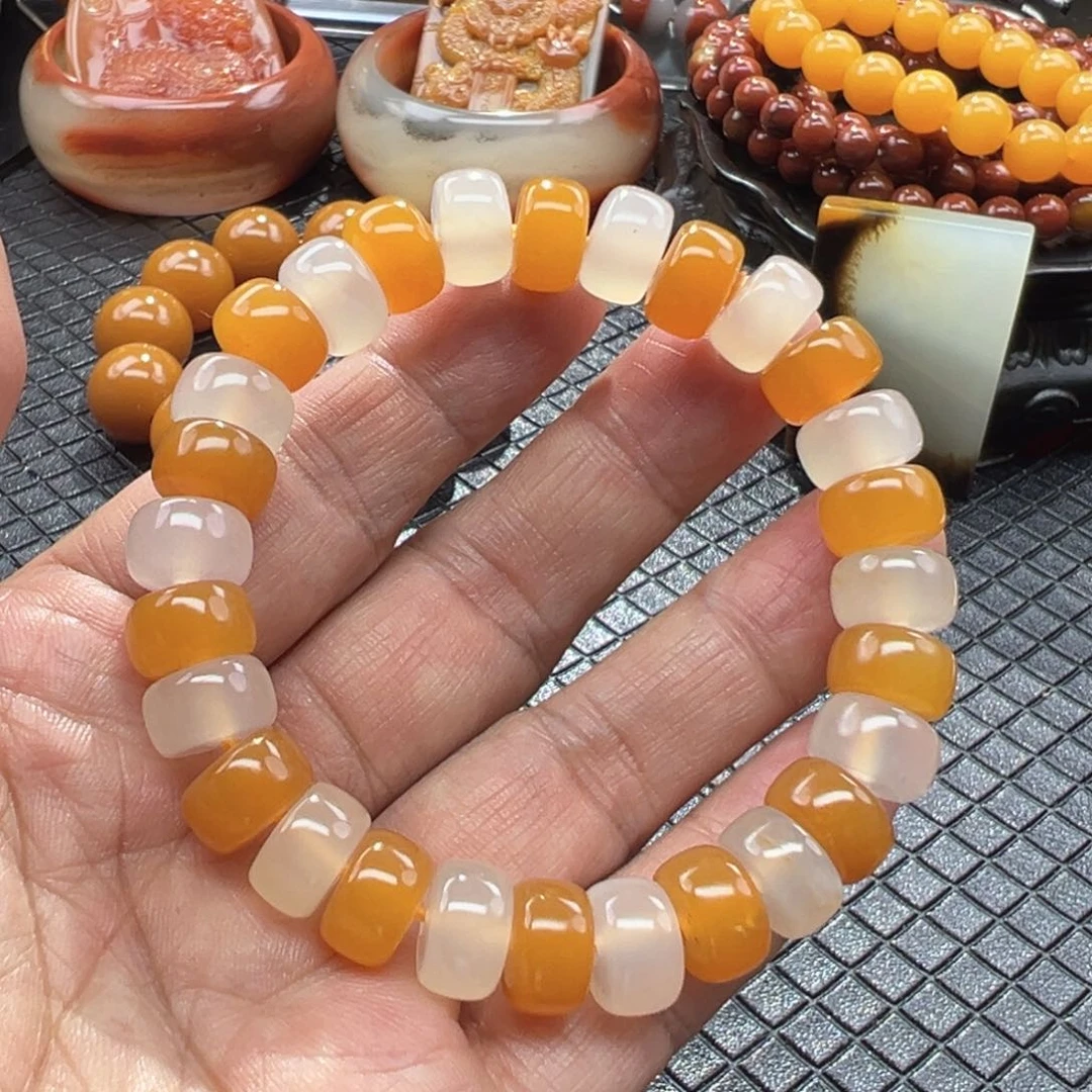 石英质玉未镶嵌颈饰