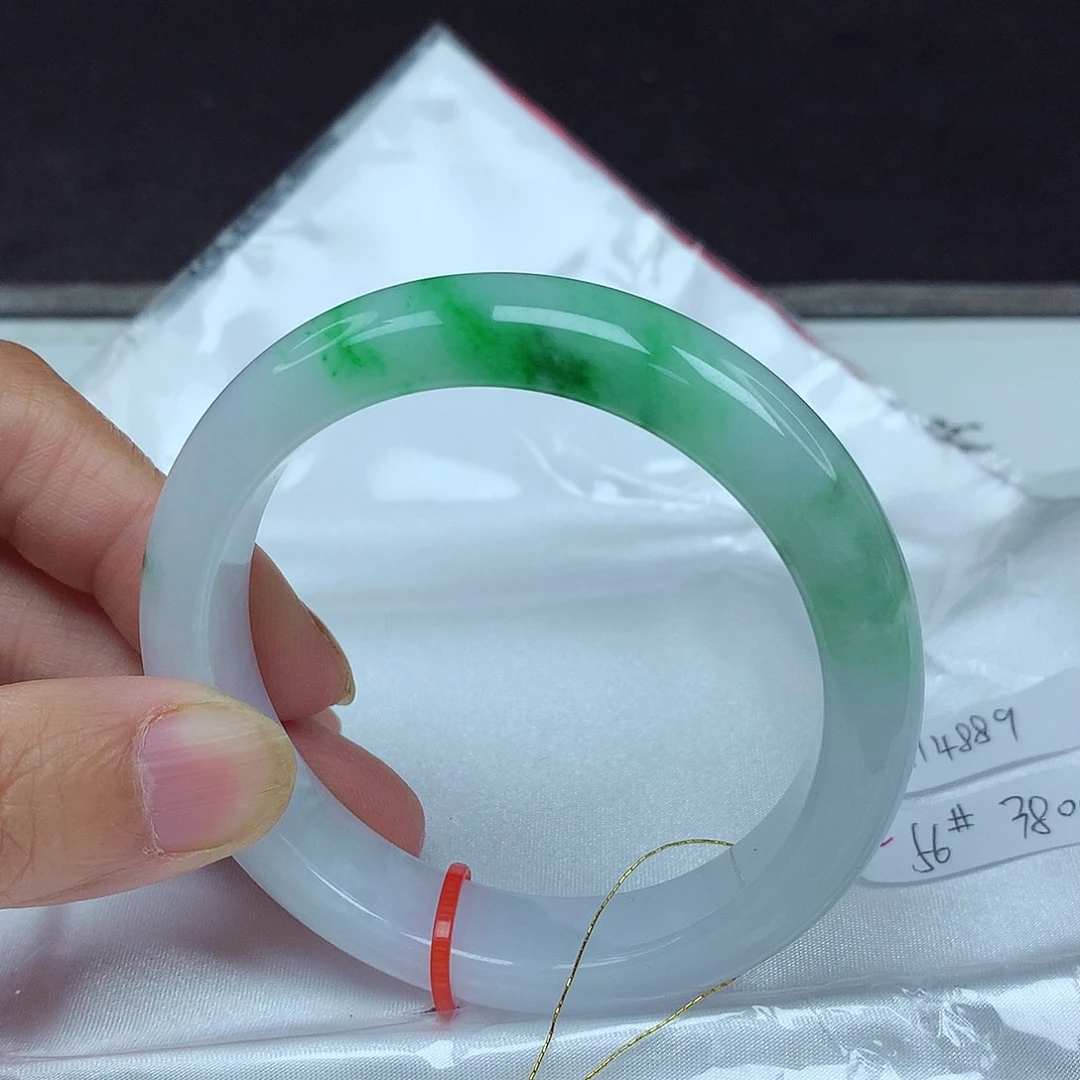 翡翠未镶嵌手镯56圈4889