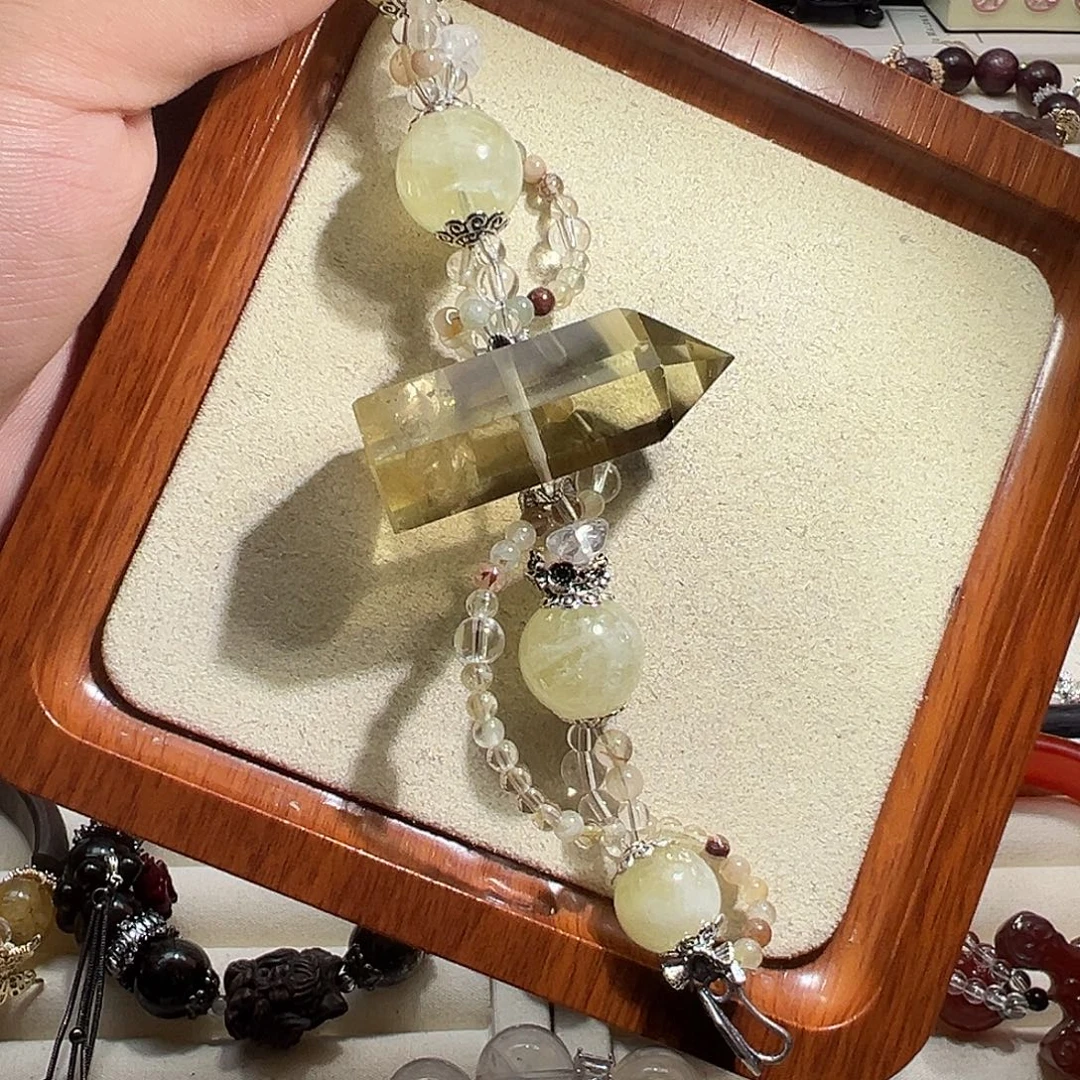 手链未镶嵌水晶水晶手链