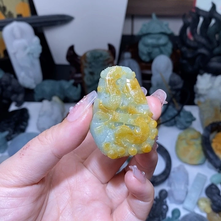 定制翡翠未镶嵌翡翠