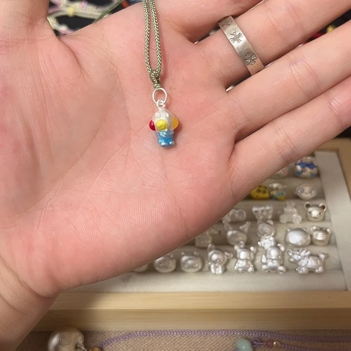 足银布艺Q版奥特曼项链