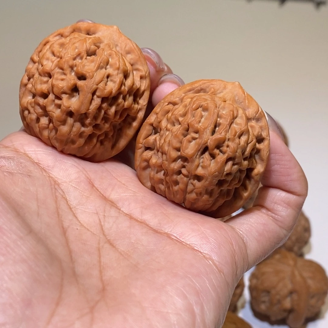 宝***9文玩核桃吊坠狮子