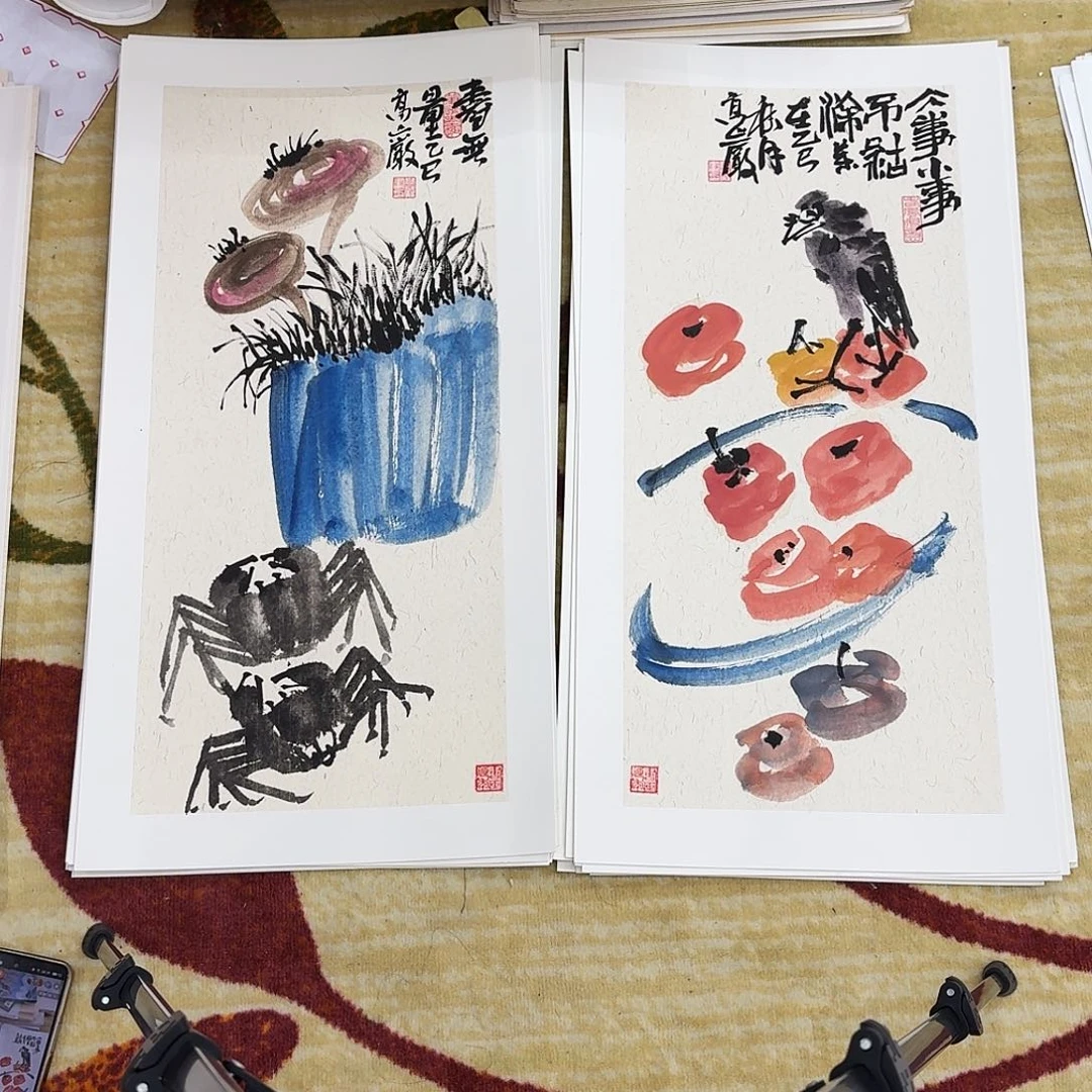 国画两张卡纸扇面手绘作品