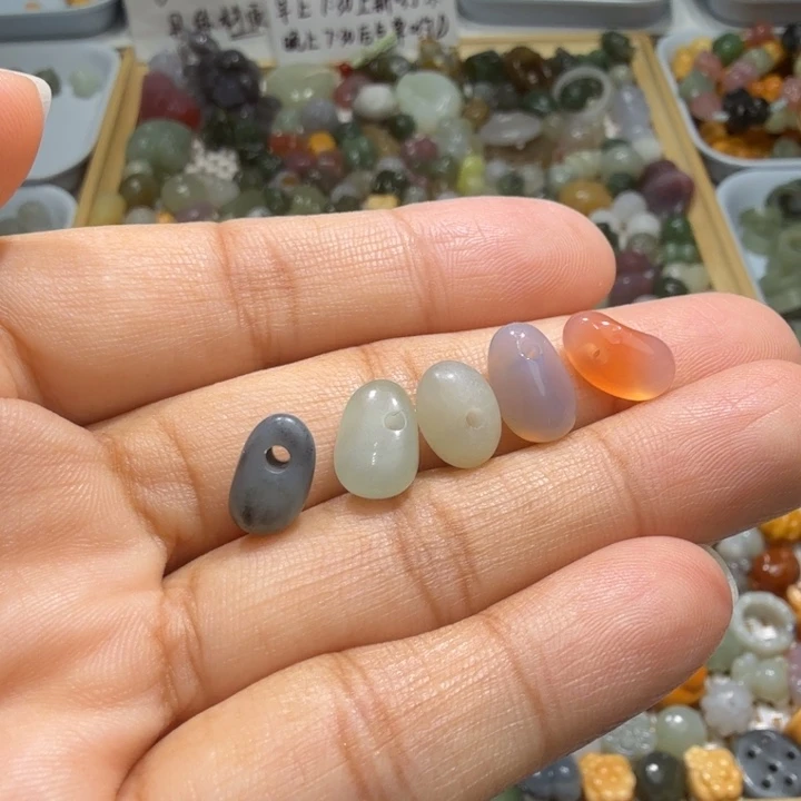和田玉未镶嵌珠宝半成品