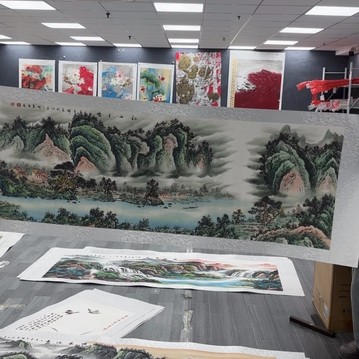 字画等多种形式的艺术作品和艺术作品