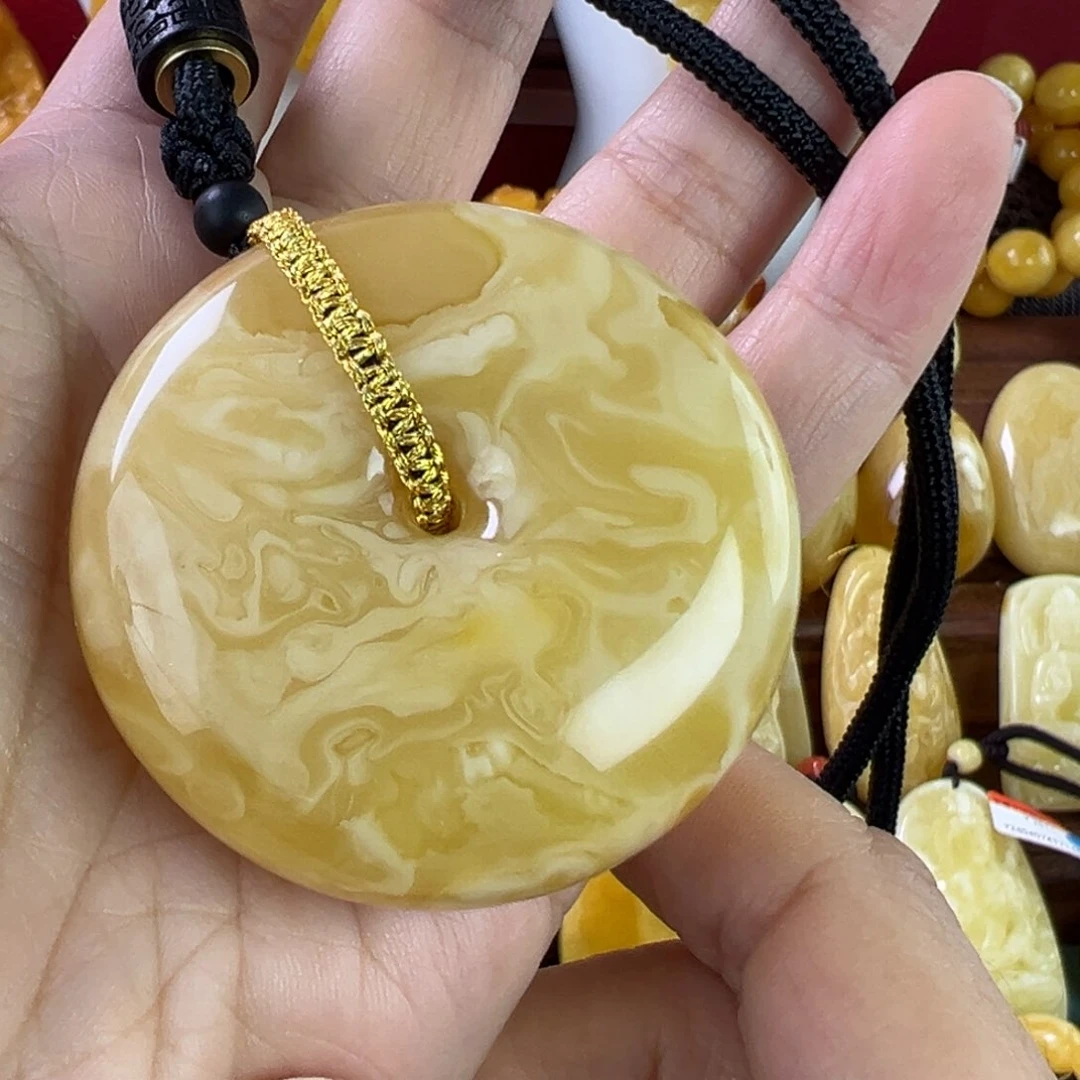 蜜蜡吊坠(赠链)未镶嵌