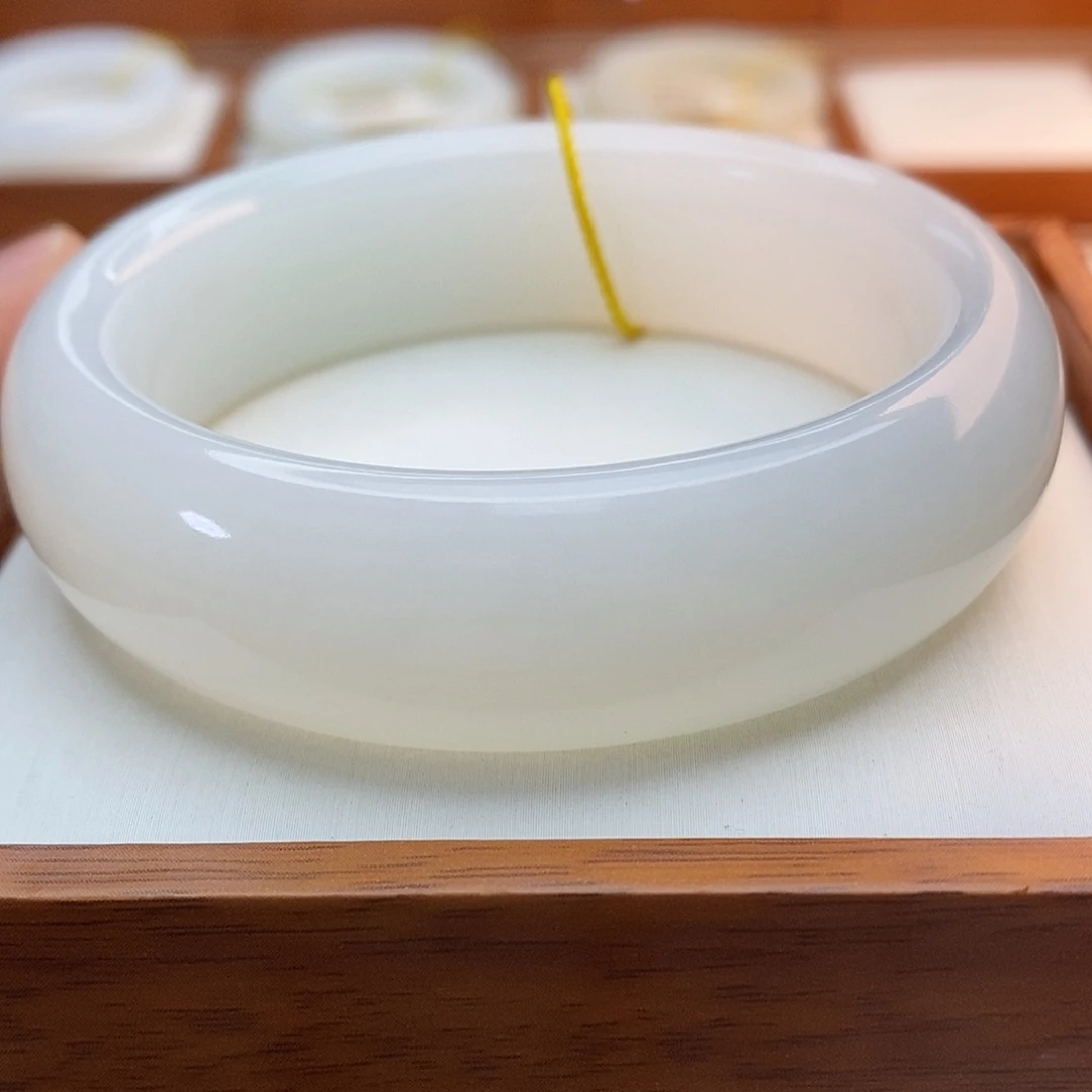 和田玉（白玉）未镶嵌手链