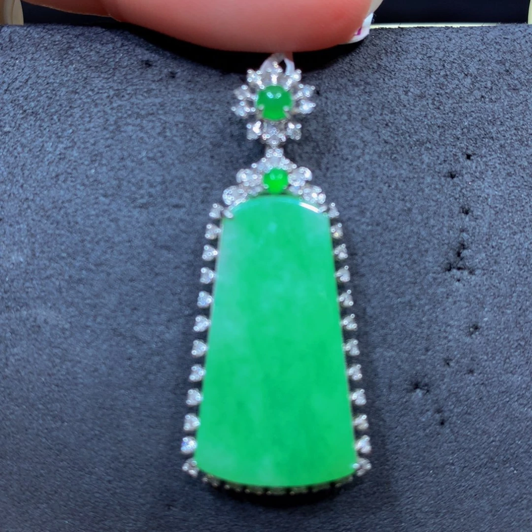 翡翠18K金镶嵌手链翡翠