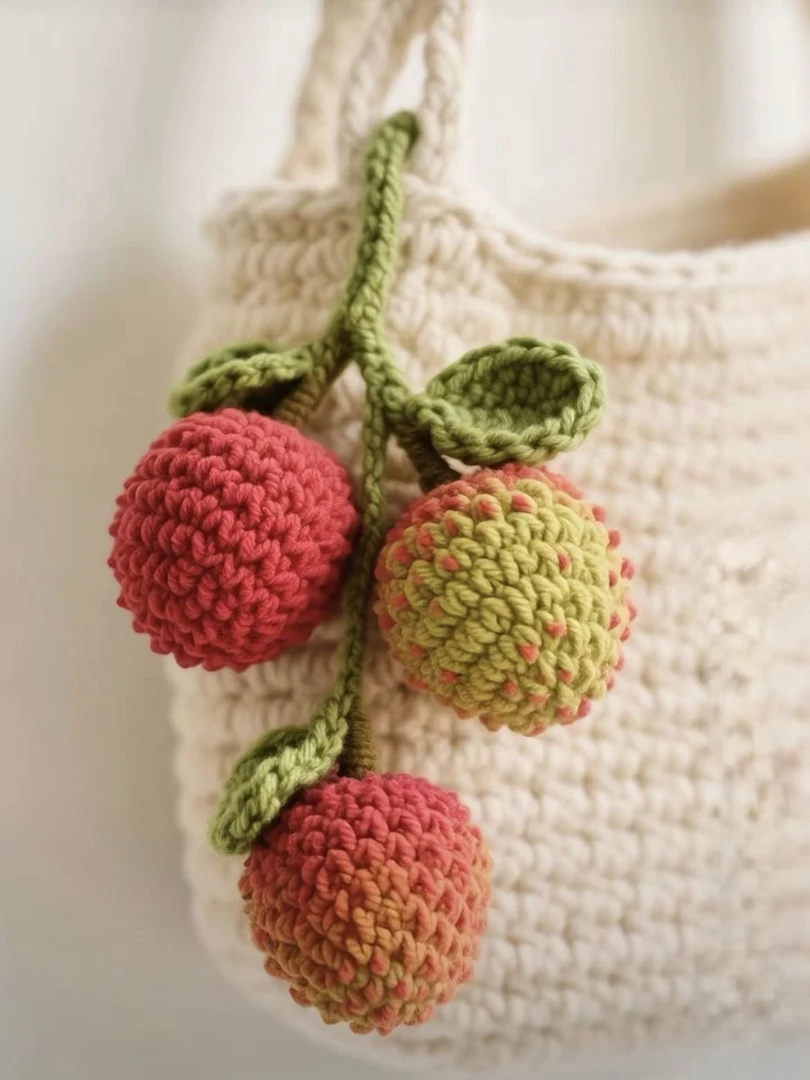 夏日荔枝挂件车挂可爱手工diy自制编织材料包钥匙扣新手钩织