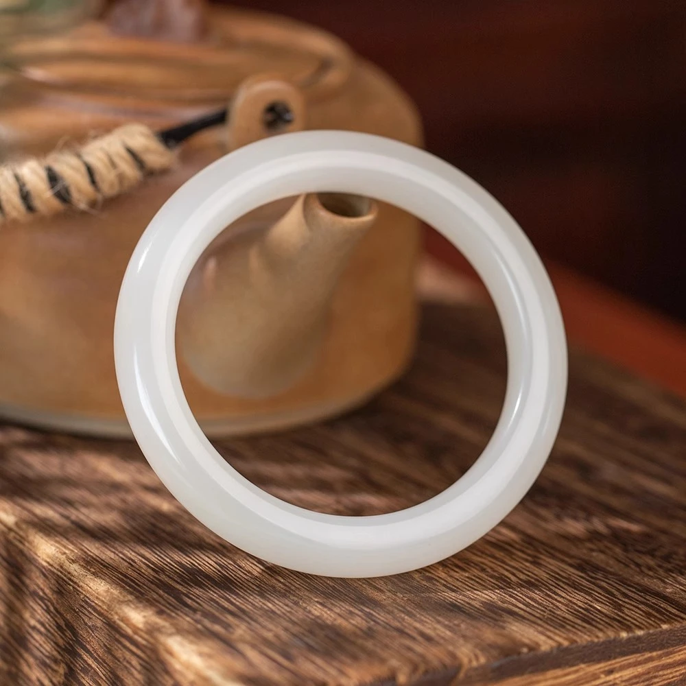 天然和田玉白玉新疆羊脂玉手镯平安镯中式手镯女款传承新疆羊脂玉