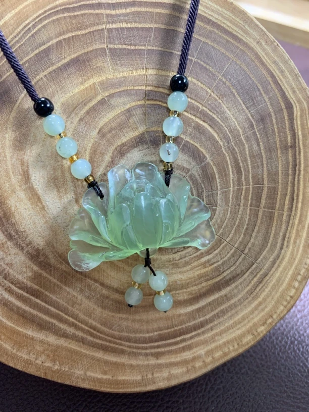 岫玉绿冰牡丹毛衣链（为棉絮）气质/时尚/复古/纯手工/民族风/古风