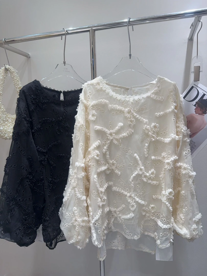 刘媛媛潮牌 实拍2色湘法式甜美时尚气质刺绣花边宽松上衣